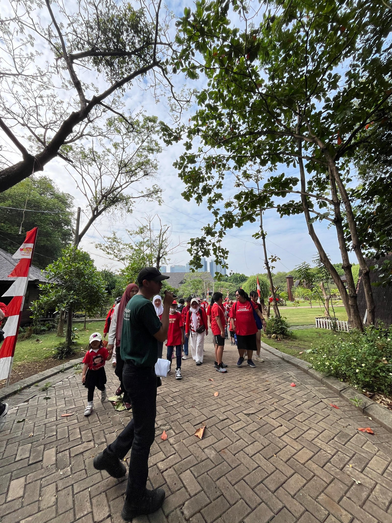 Gambar 1
