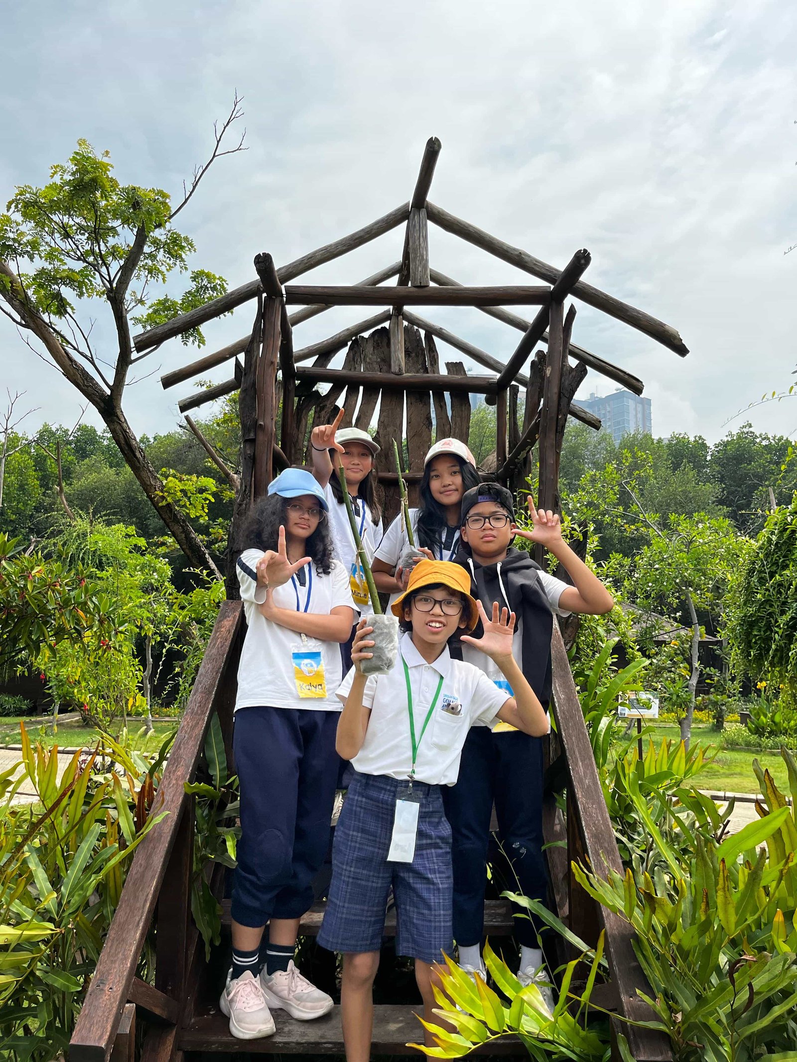 Gambar 1