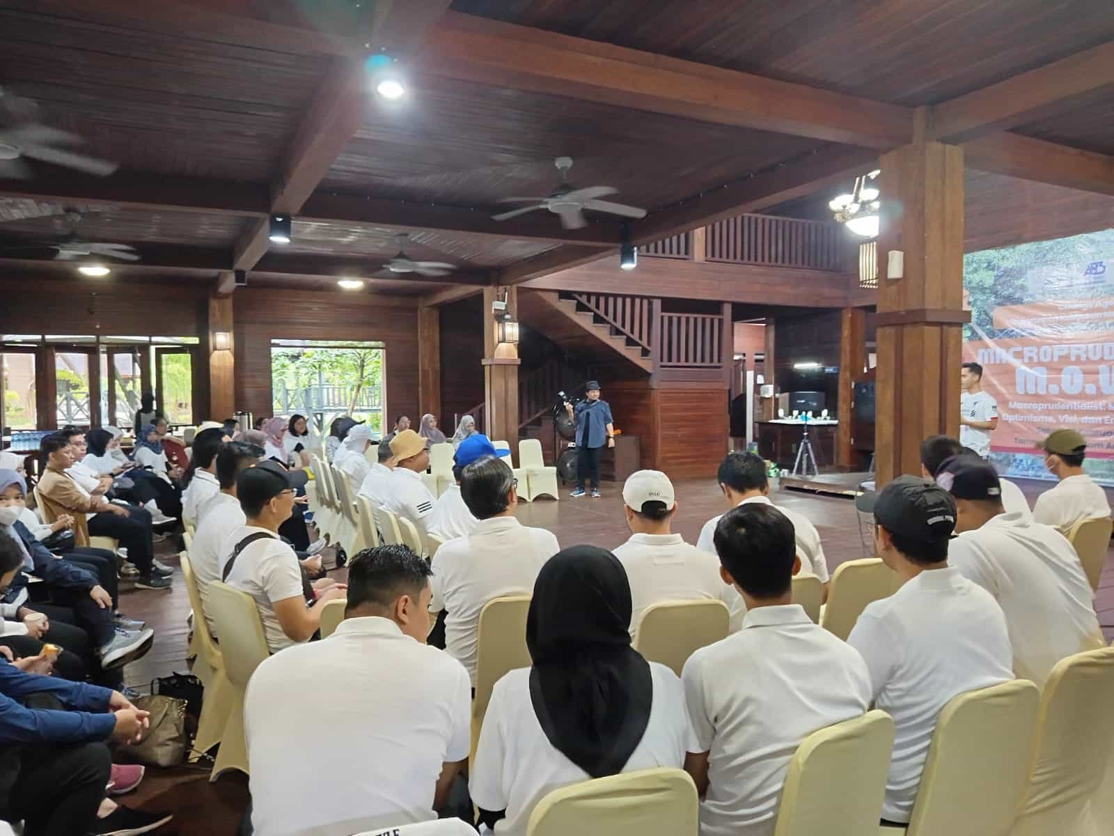 Gambar 1