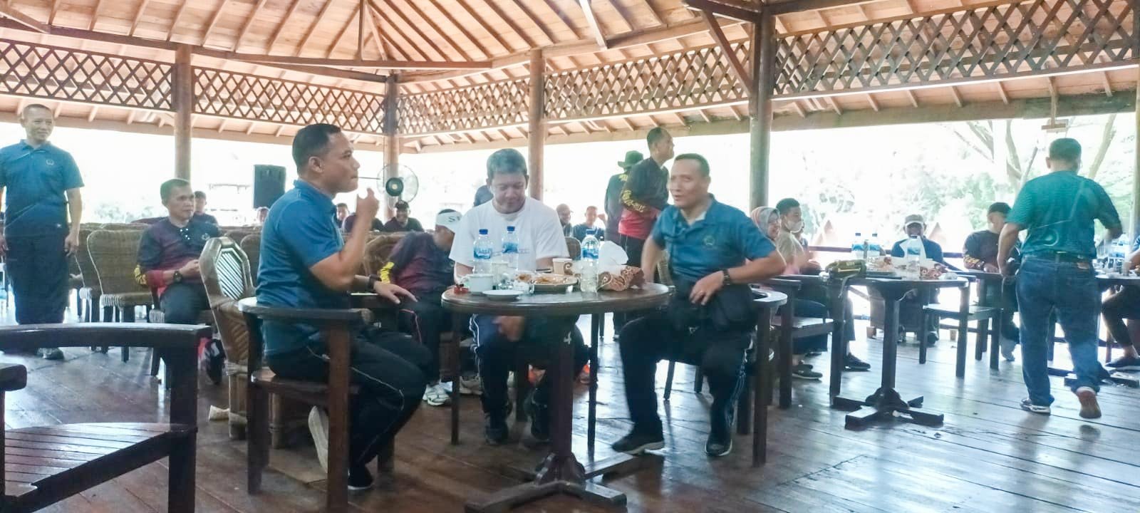 Gambar 1